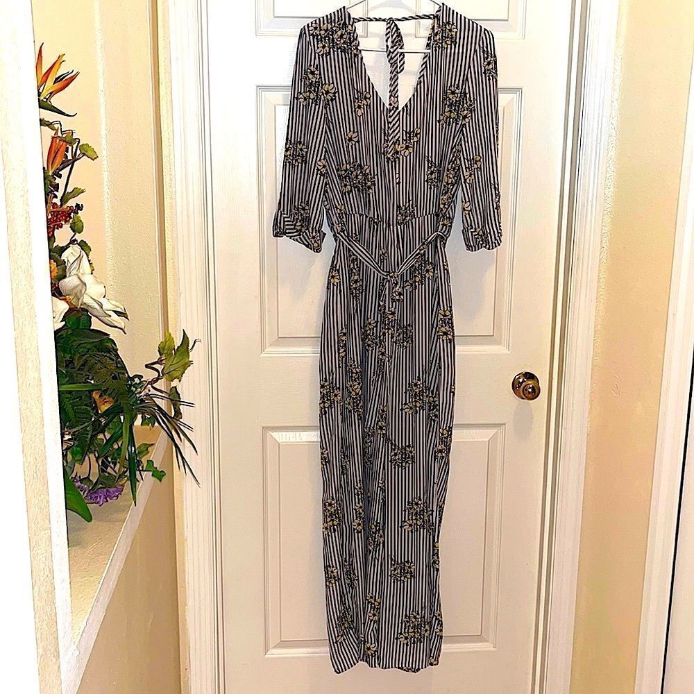 Wrapper Black and White Striped Jumpsuit with Daisy Flowers- Large